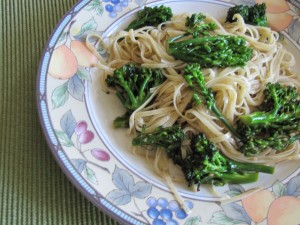 Lemon Pepper Linguini with Olive Oil, Garlic, and Broccoli Rabe…With a Touch of Red Pepper