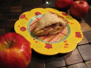 Sweet Juicy Homemade Apple Pie is Perfect for Apple Picking Time!