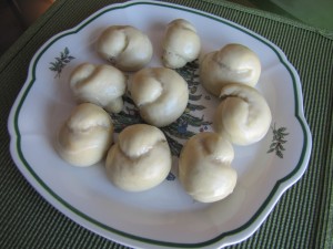 Italian Bow Knot Cookies…With Sweet Lemon Sugar Icing!