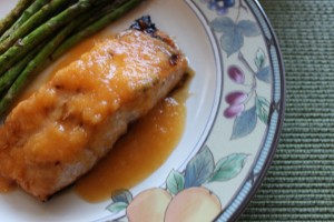 Grilled Salmon with Spicy Pineapple Citrus Sauce