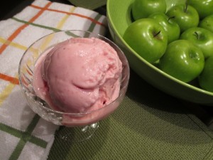 Scrumptious Strawberry Banana Nonfat Frozen Yogurt